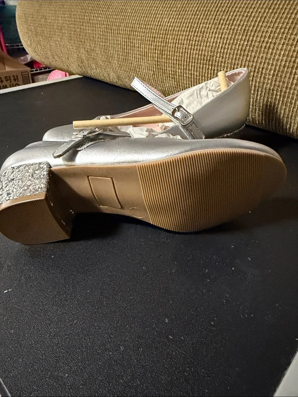 SO Girls' Mary Jane Dress Shoes in Metallic Silver